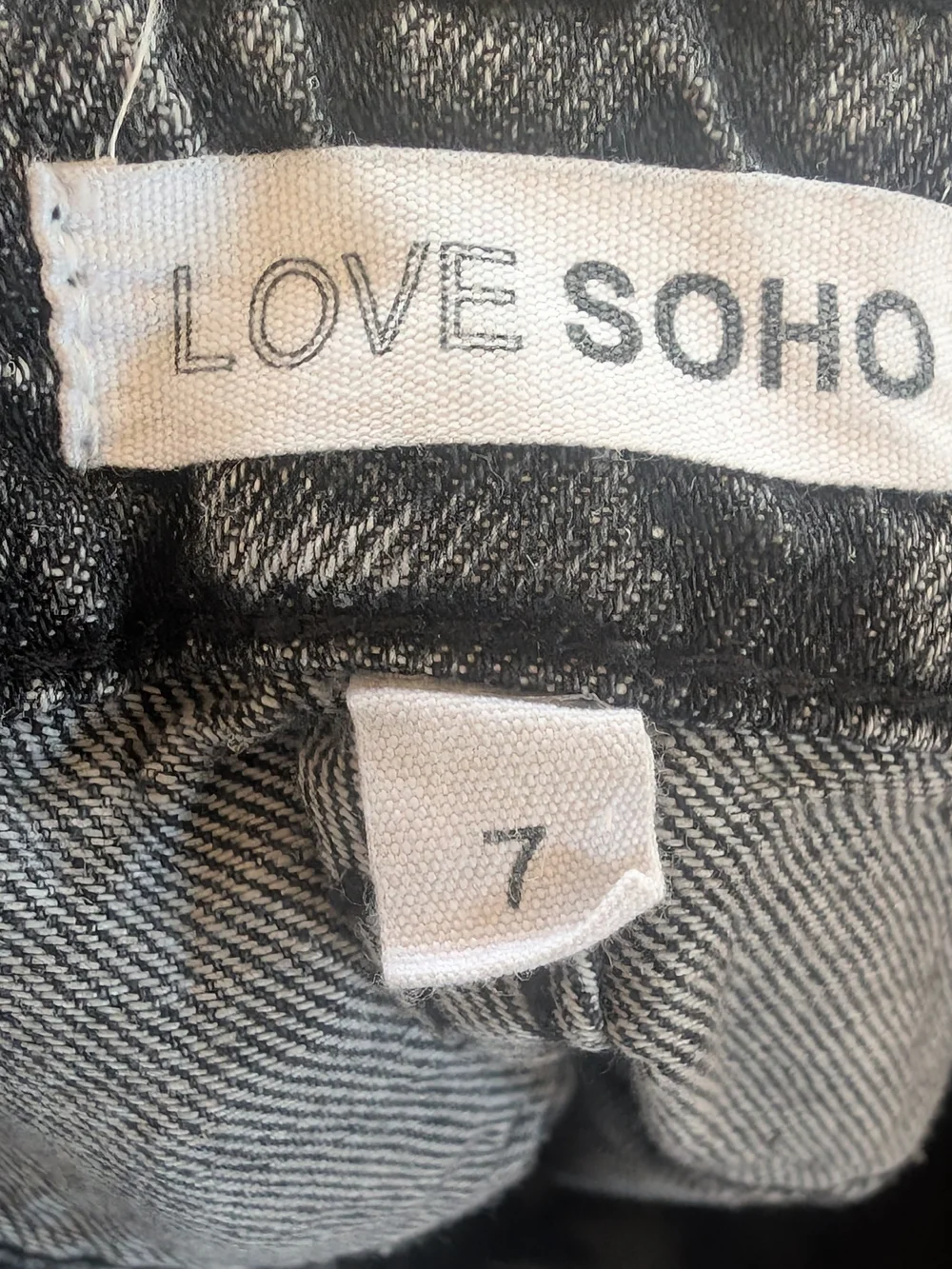 Juniors Black Acid Wash Denim Jean Shorts Size 7